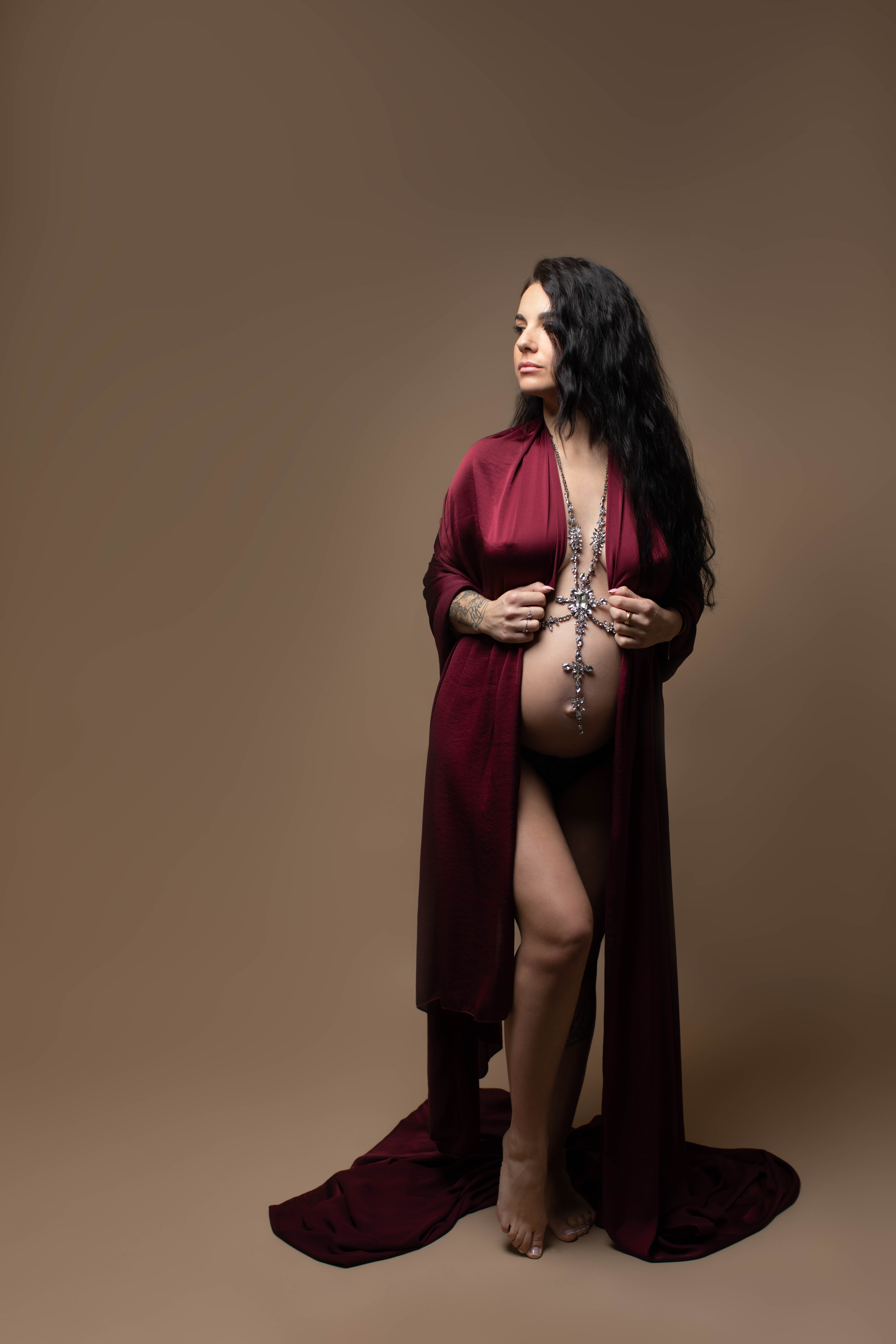 Shooting grossesse en studio à Nice